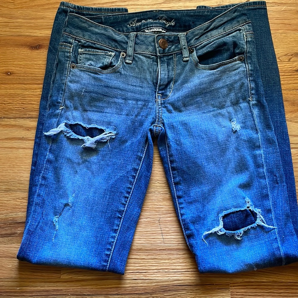 American Eagle Skinny Jeans Size 2